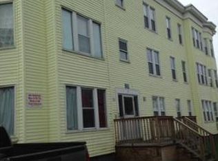225 Oakland St APT 2R, Springfield, MA 01108
