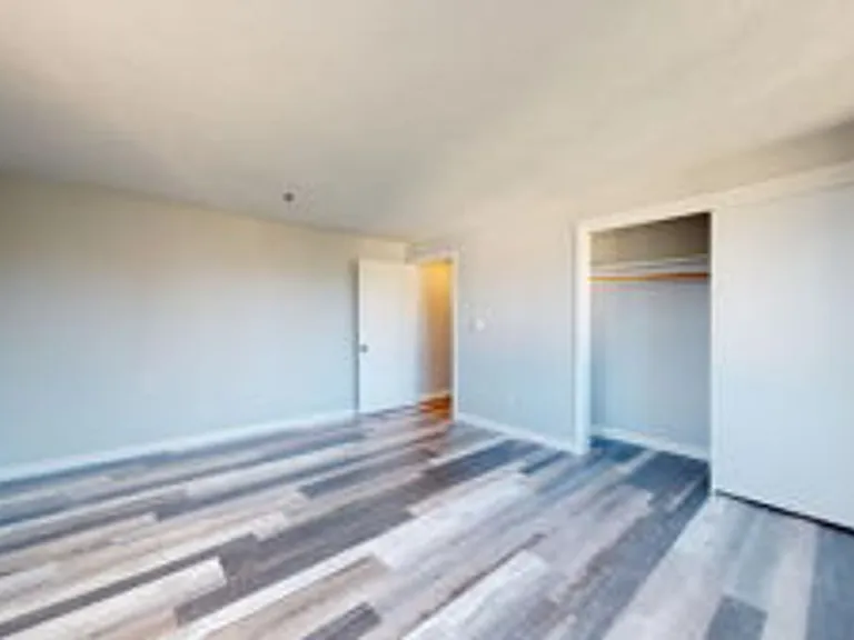 Southwood Court Townhome Community — Photo 34