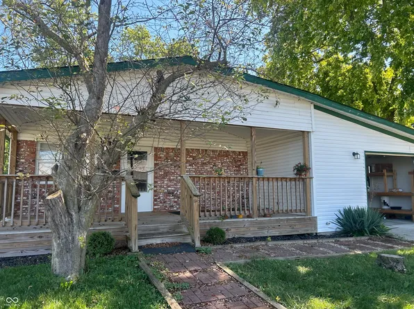 511 N Elliott Ave, Martinsville, IN 46151