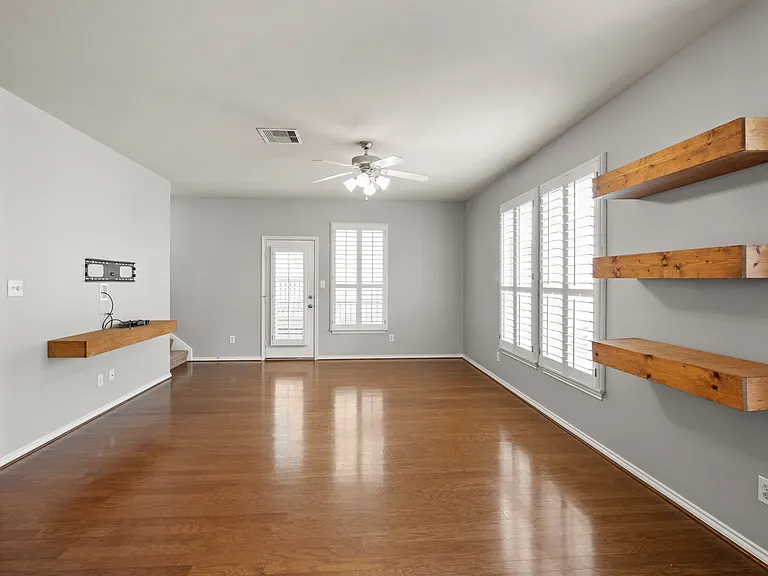 5314 Schuler St — Photo 32