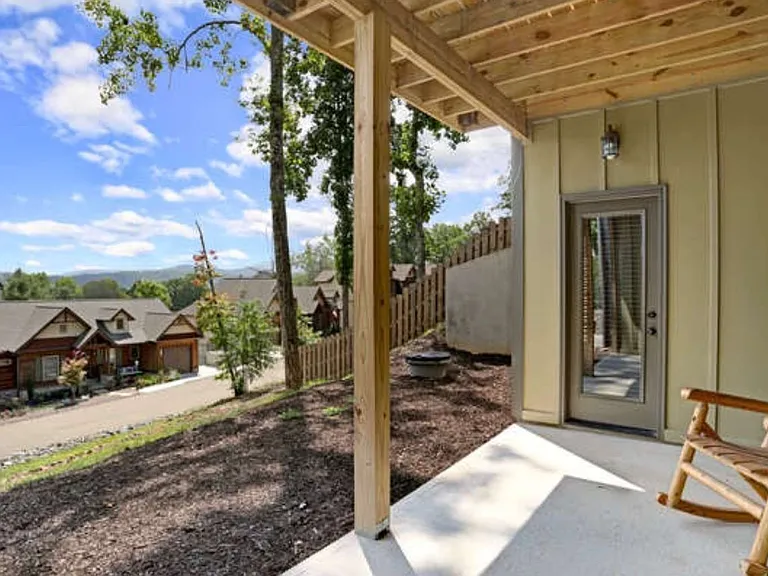 37 Upper Knoll Dr — Photo 33