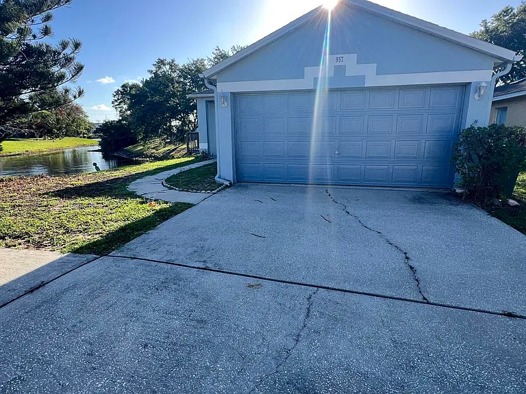 957 W Bimini Ave — Photo 20