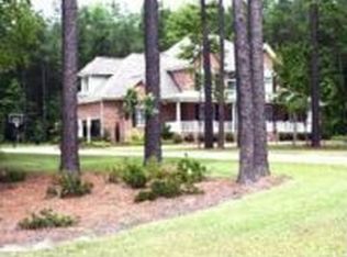 1 Bullens Creek Dr, New Bern, NC 28562