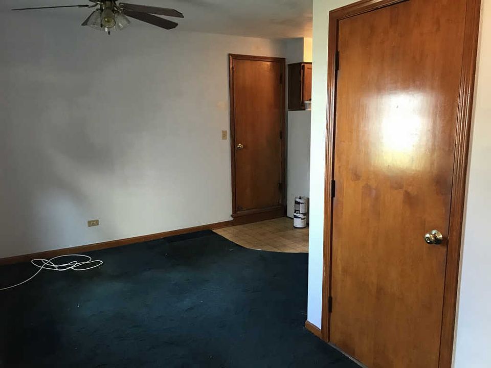 1st image of 3317 N Overhill Ave APT 1R