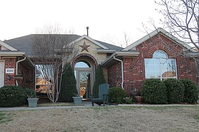 1st image of 4524 Clear Lake Ln