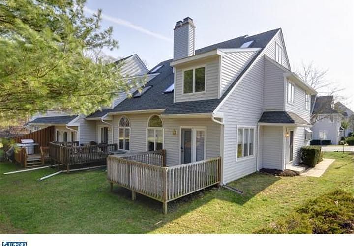 1st image of 106 S Orchard Ave