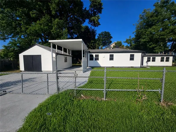 502 Draper Dr, Norfolk, VA 23505