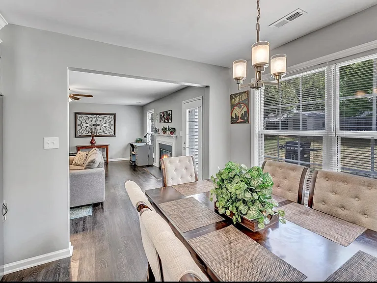 1801 Balfour Downs Cir — Photo 16