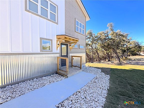 4th image of 606 Stenen Dr