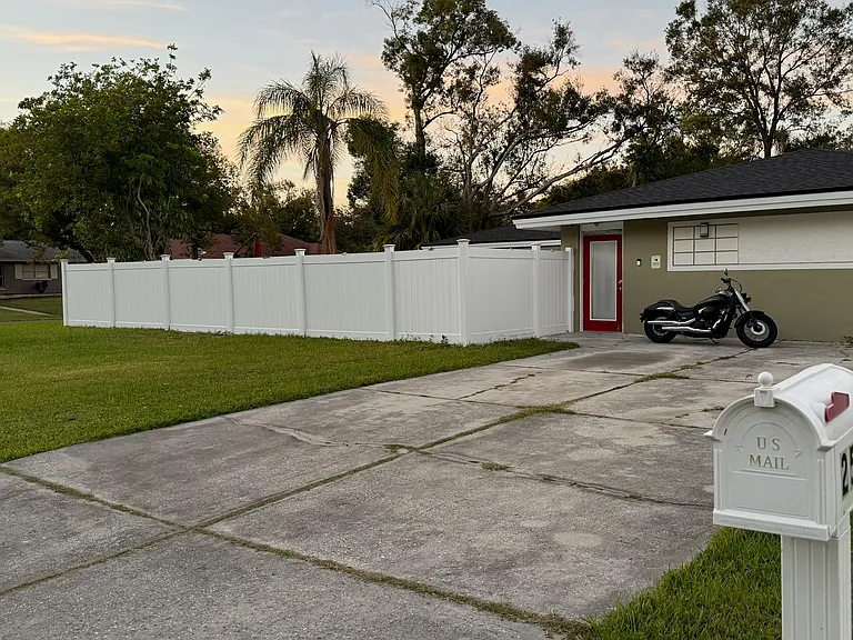 2505 Forest Pkwy S — Photo 1