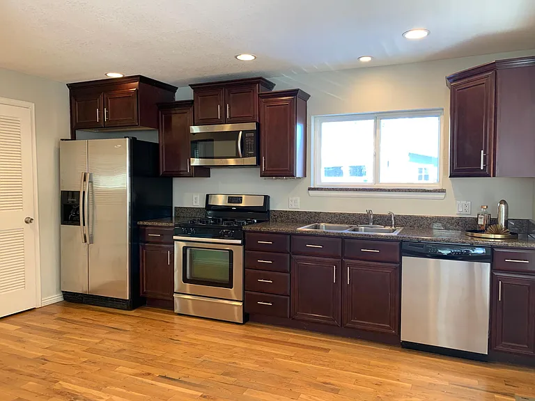5017 W 41st Ave — Photo 3