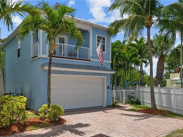 504 SW Akron Ave, Stuart, FL 34994