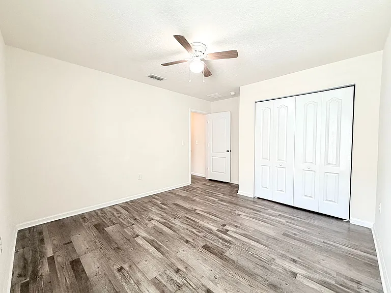 7838 Meadow Walk Ln — Photo 25