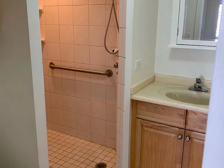 402 Uluniu St #21 — Photo 7
