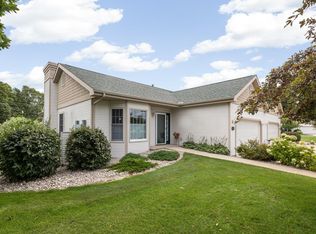 591 Meadowview Ln, Elk Rapids, MI 49629