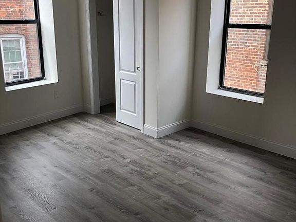 2nd image of 22-88 Mott Ave #6K