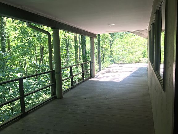 BACK DECK