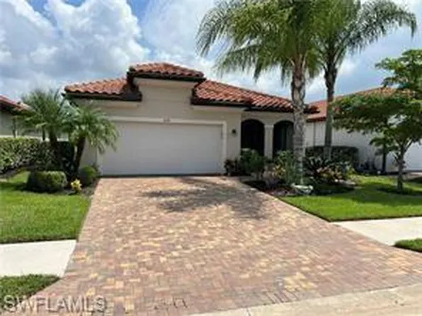 1599 Marton Ct, Naples, FL 34113
