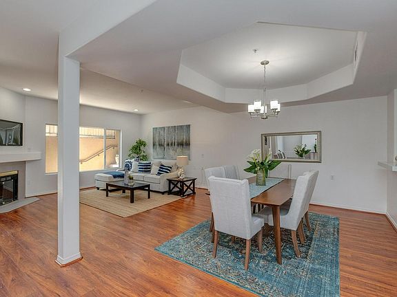 4th image of 2469 Montrose Ave Unit C