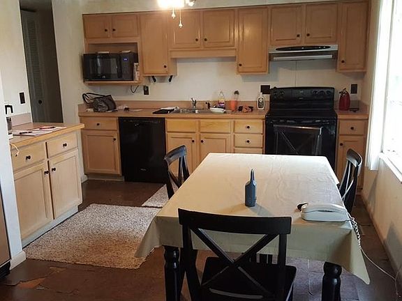 5th image of 941 Florida Ave