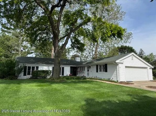 1654 Nottingham Rd, Lansing, MI 48911