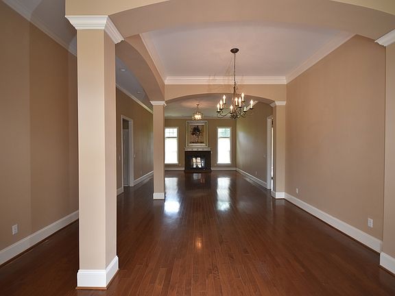 3rd image of 1901 Whisper Lake Dr