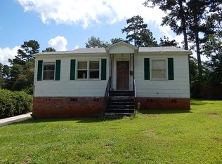 911 S Magnolia Dr, Quincy, FL 32351