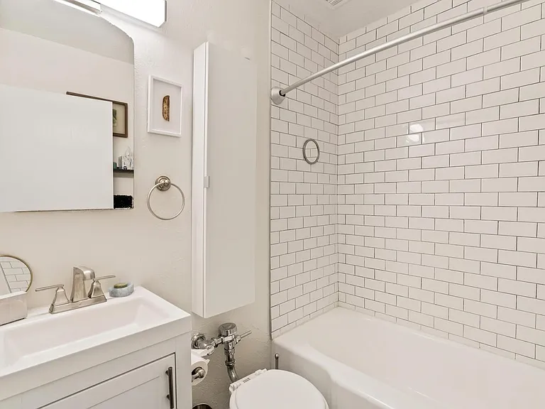 Bermuda Apartments — Photo 28