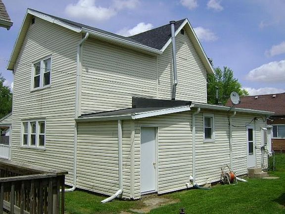 2nd image of 431 W 5th St