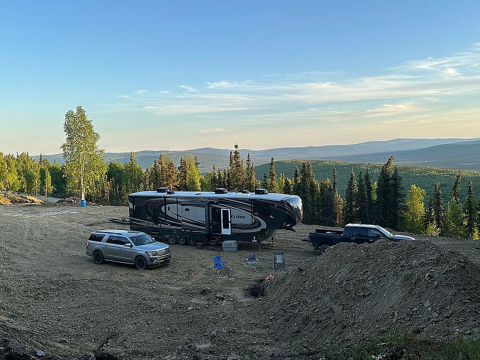 1st image of 6111 Haystack Dr