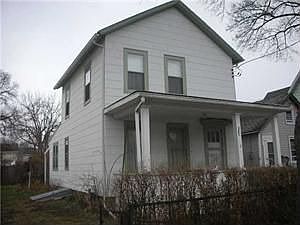 2nd image of 287 Clinton St