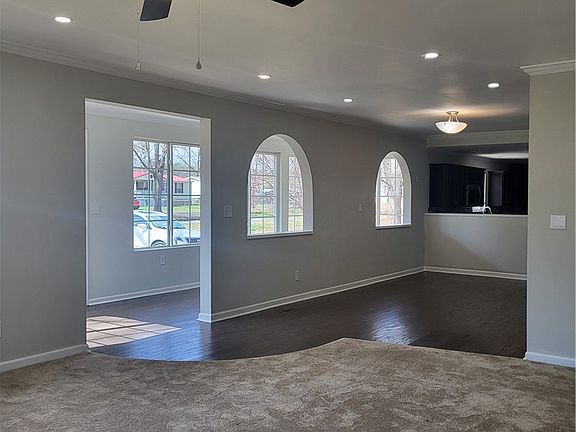 5th image of 111 Keeler Dr