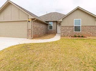 1311 Pebble Pond Dr, Norman, OK 73071
