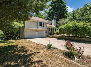 13210 Fox Ridge Ct, Grand Haven, MI 49417