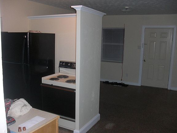 2nd image of 165 Sheridan Ave APT A