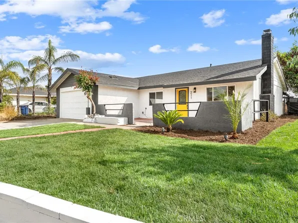 211 N Fillmore Ave, Rialto, CA 92376