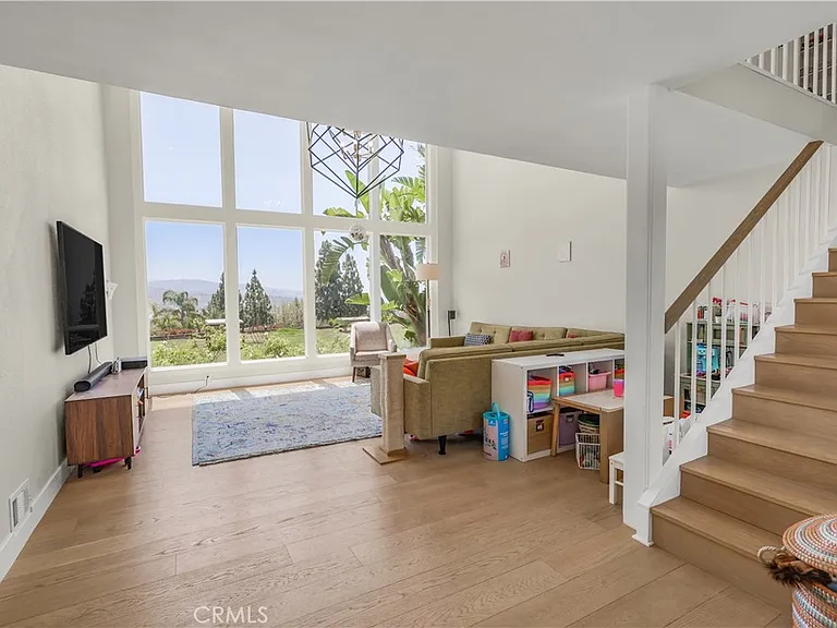 11172 Hunting Horn Dr — Photo 7