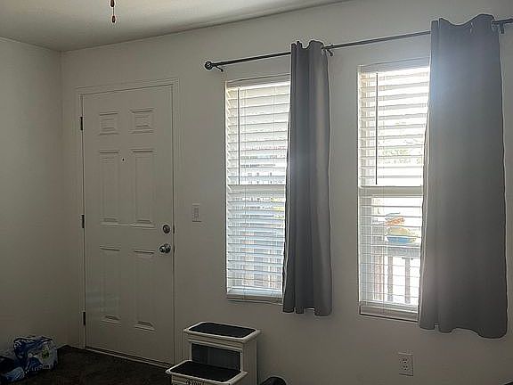 4th image of 248 N Winter St