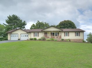 1451 Mud Pike, Christiansburg, VA 24073
