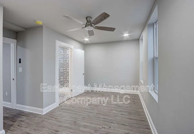 2619 Loyola Northway — Photo 19