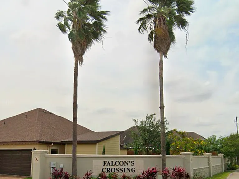 2400 Denton Creek Ave — Photo 17
