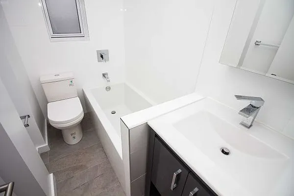 Rented by EXR | media 48