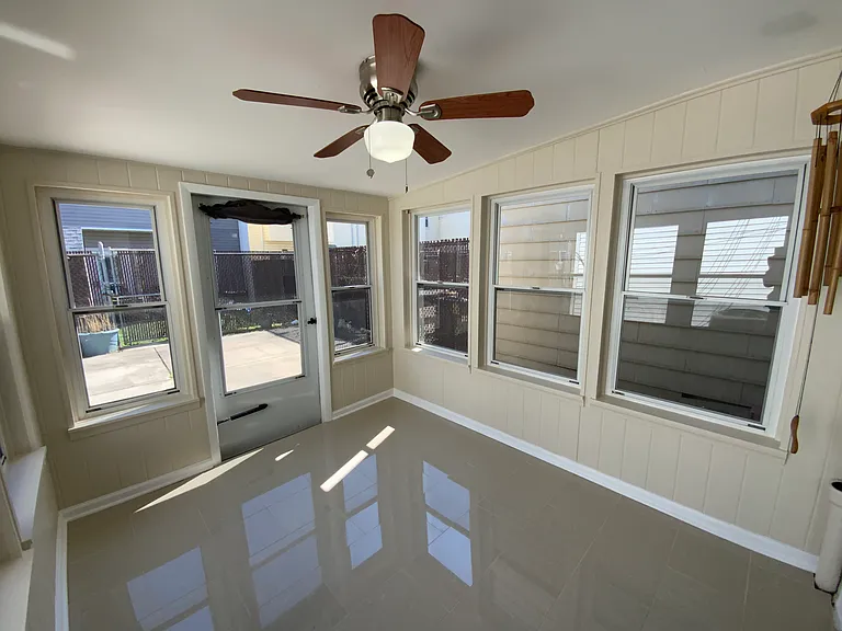 8422 Madison Pl — Photo 94