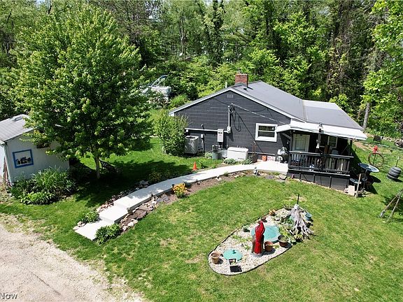 4th image of 3201 Parkland Dr SW