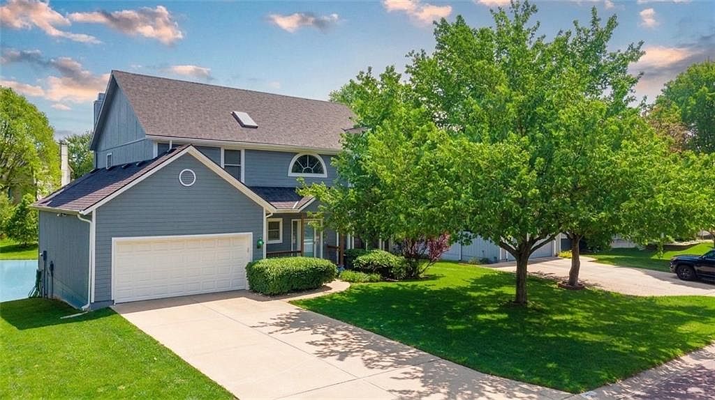 郊外 6275 W 157th St, Overland Park, KS 66223 | Zillow