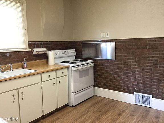 5th image of 826 E Coatsville Ave