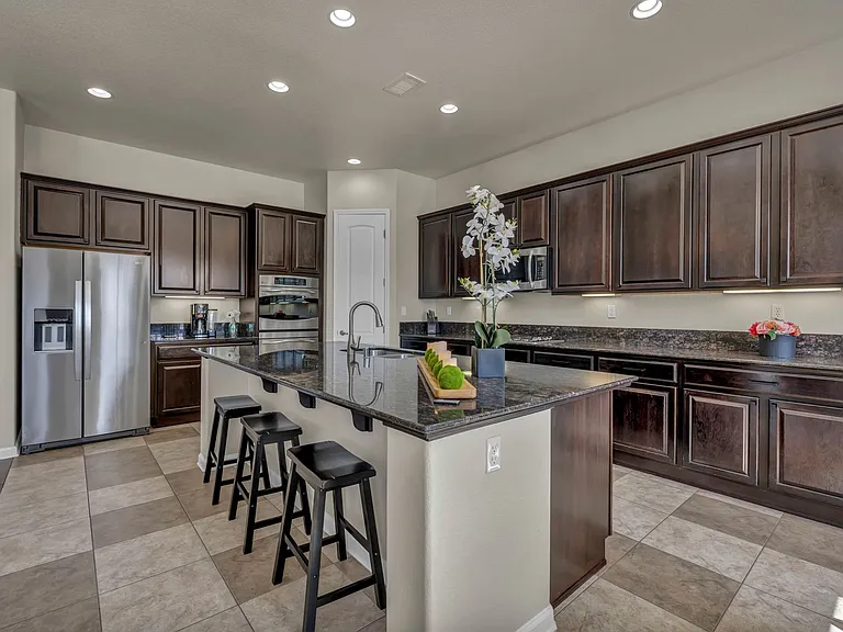 6328 Windy Meadow Dr — Photo 6