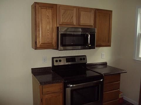 4th image of 411-15 E 13th Ave