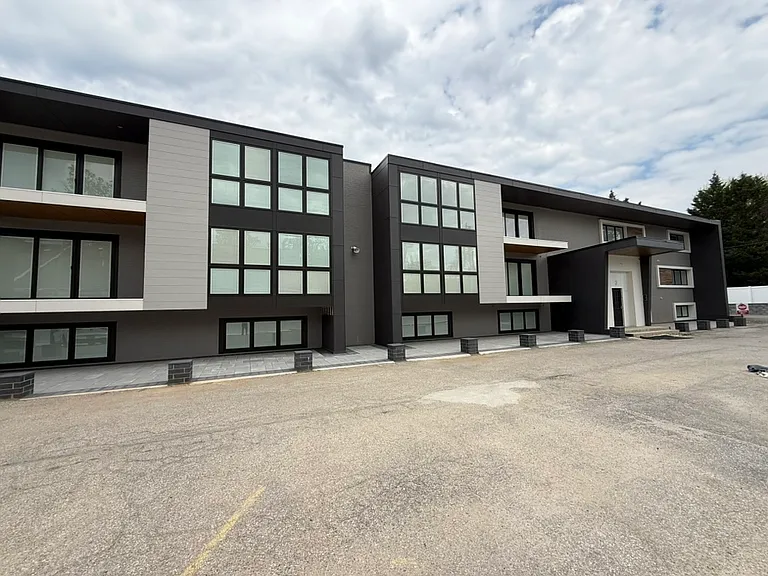 3505 Clarks Ln #B2 — Photo 3