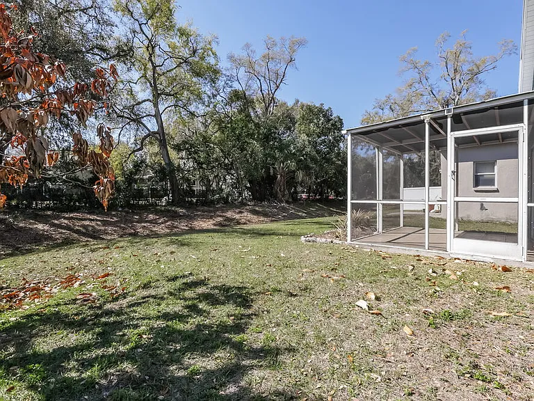 8733 Morrison Oaks Ct — Photo 16